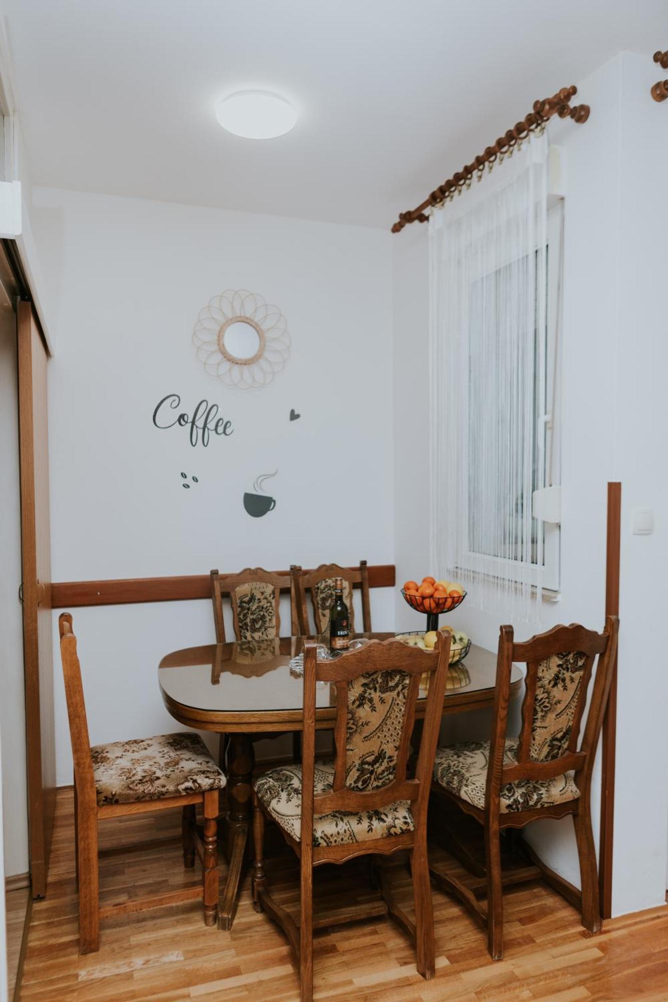 Apartman Antonio Gospić エクステリア 写真